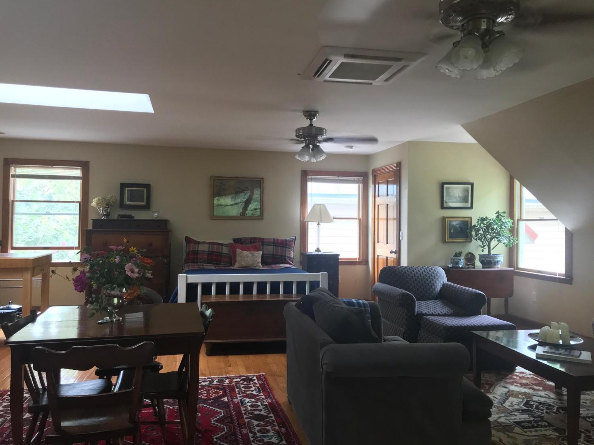 Carriage House Hideaway In Center Of Chestertown Exterior foto